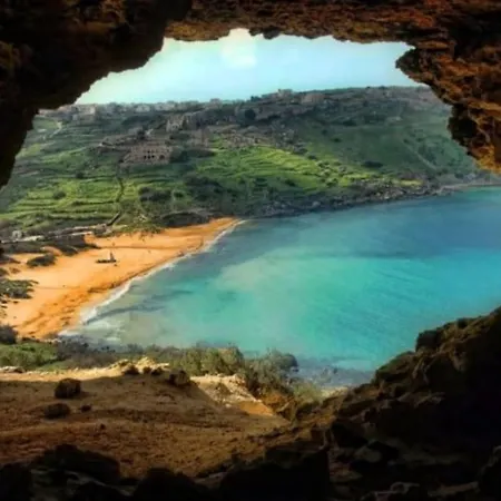 Appartement Sunset Court Self Catering Sea View Għajnsielem