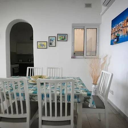 Sunset Court Self Catering Sea View Appartement