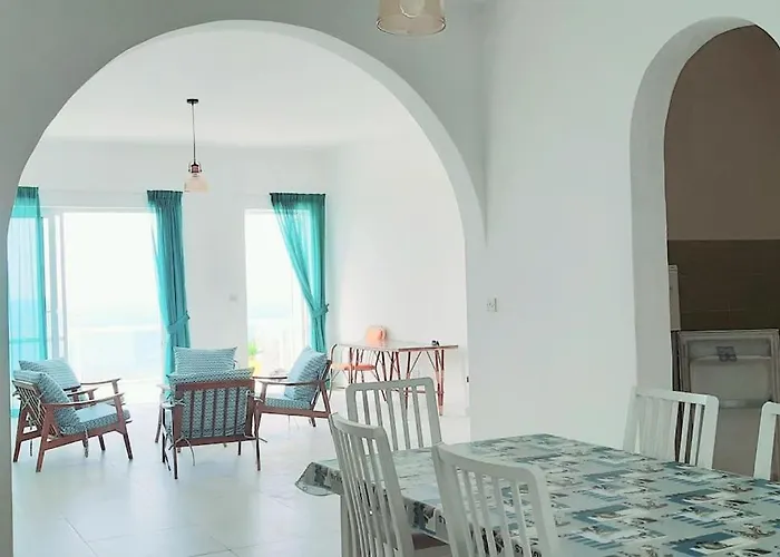 アパート Sunset Court Self Catering Sea View