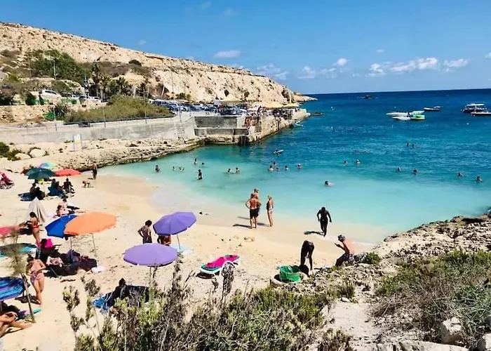 Sunset Court Self Catering Sea View