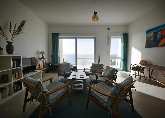 Sunset Court Self Catering Sea View Għajnsielem